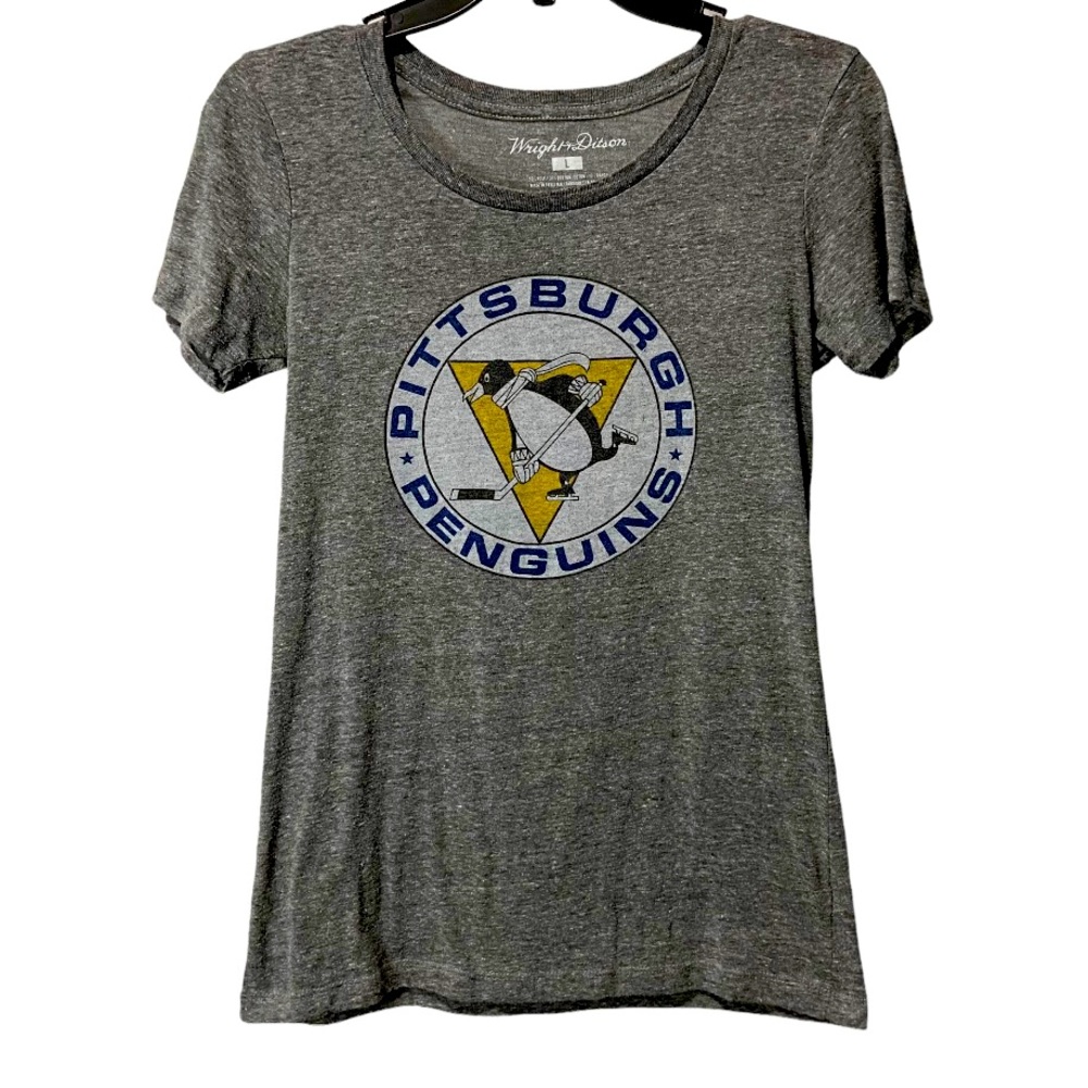 🔴 5/$20, Pittsburgh Penguins women’s tee
